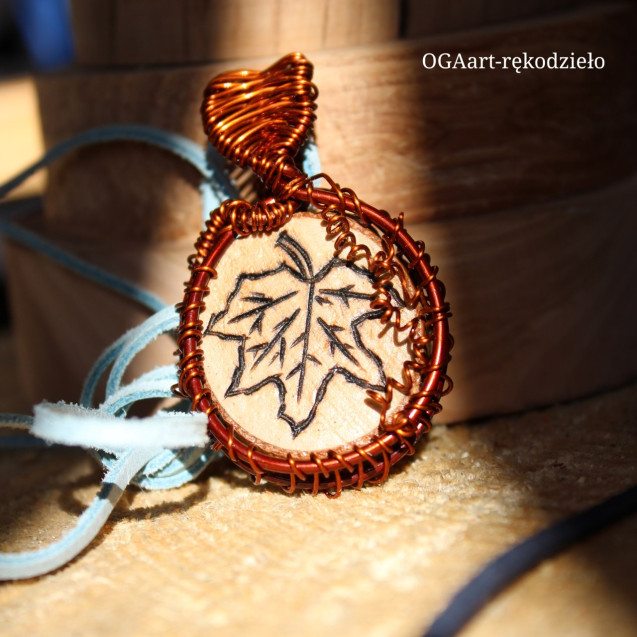 Copper Maple Necklace